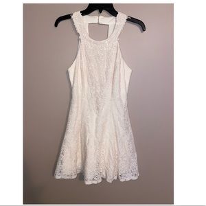 🌻3/$25🌻 Lace Cream Skater Formal Dress